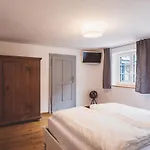 Am Sonnenhang Apartment *