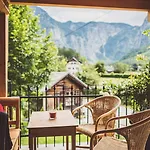 Am Sonnenhang * Obertraun