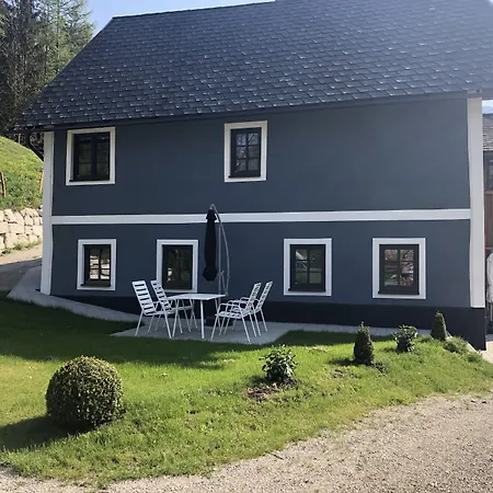 Am Sonnenhang Apartamento *