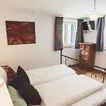 Am Sonnenhang